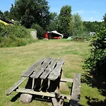 Lakefront Agritourism With Marina Access *