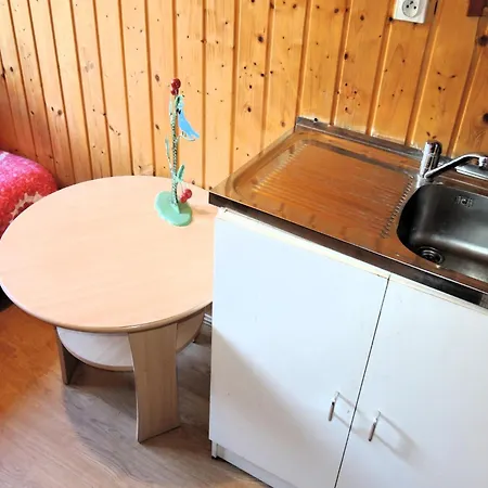 Lakefront Agritourism With Marina Access Apartman Kołczewo