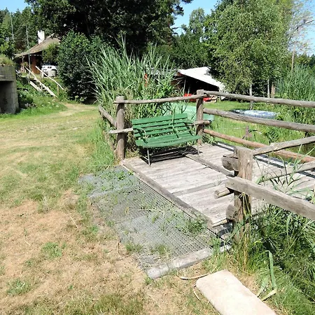 Lakefront Agritourism With Marina Access * Kołczewo