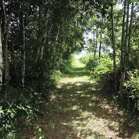 Apartmán Lakefront Agritourism With Marina Access *